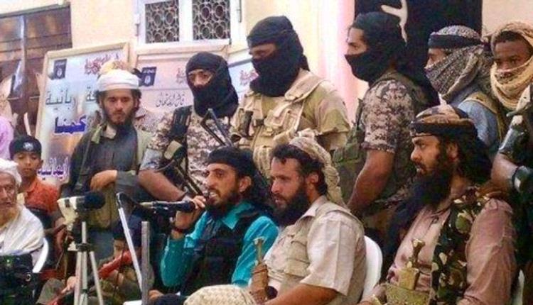 بعد سحب الإمارات ما تبقى من قواتها.. من يكافح الإرهاب باليمن؟
