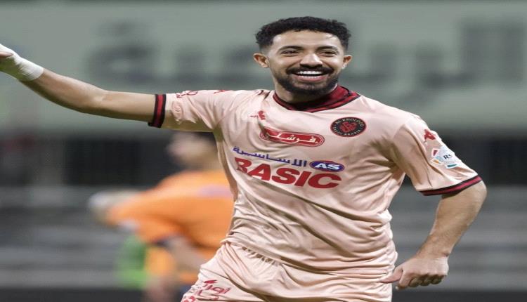 دوري روشن السعودي.. الخلود يلقن الفيحاء درساً قاسيا بتمزيق شباكه بخماسية