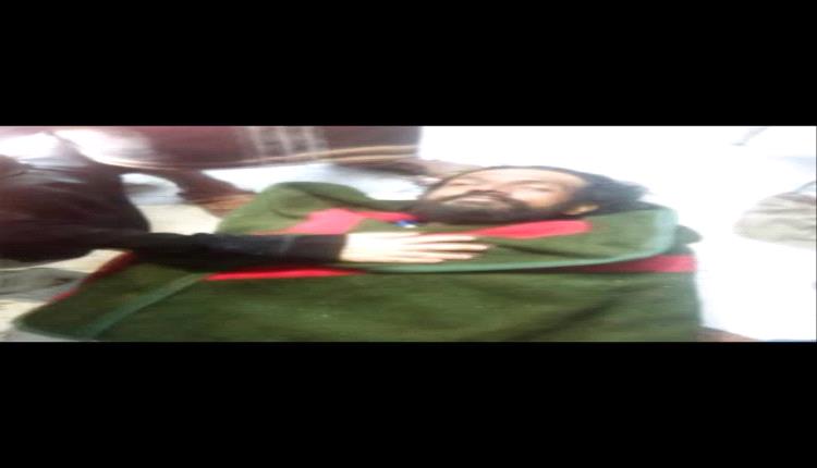 إيناس بن هلابي.. خنساء الجنوب تزفّ شقيقها الوحيد بغارة للعدوان السعودي