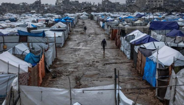 53 منظمة دولية تحذر من إجراءات الاحتلال لوقف المساعدات الإنسانية في غزة