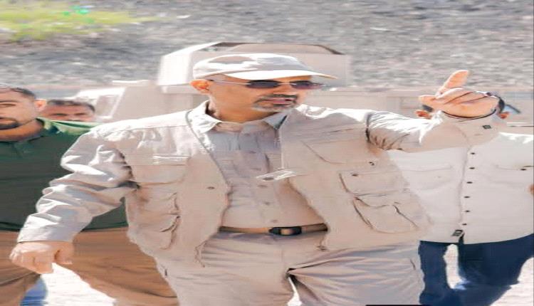 كلما أوغلتم في مهاجمته كلما رفعتوا من جماهيريته