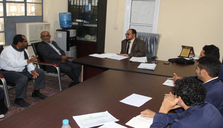 باوزير يحث قضاة عدن على الالتزام بالأنظمة وتسريع إنجاز القضايا 