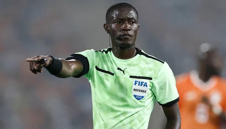 الجابوني بيير أتشو حكماً لمواجهة مصر والسنغال 