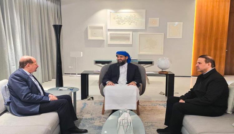 المحرّمي يؤكد دعم مجلس القيادة لحكومة الزنداني ويستعرض أولويات المرحلة الراهنة