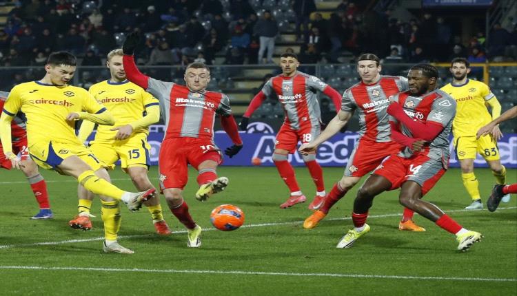 كريمونيزي يكتفي بالتعادل أمام فيرونا في ختام الجولة 21 من الدوري الإيطالي