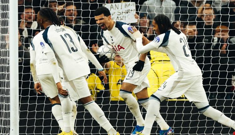 توتنهام يسقط دورتموند ويضع قدما في الدور الثاني بالتشامبيونزليج