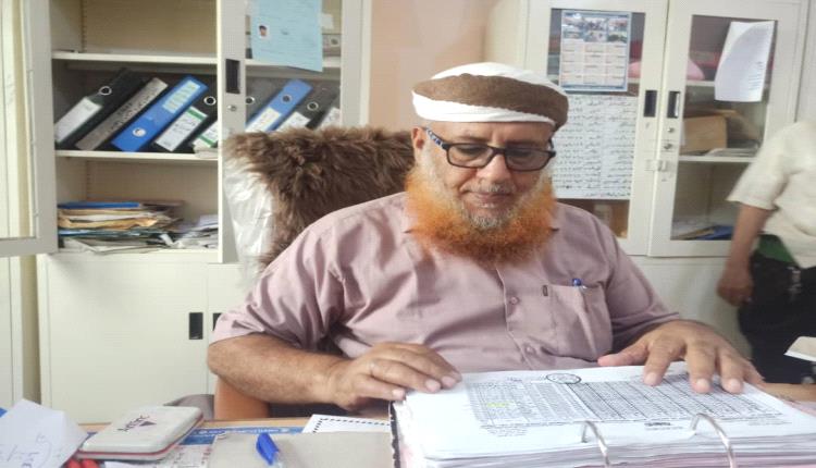 فحص وثائق 11 الف طالب وطالبة متقدمين لاختبارات انهاء الثانوية العامة بلحج
