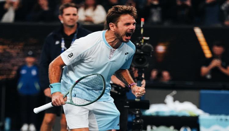 فافرينكا يتفوق على غيا ويمدد بقاءه في أستراليا المفتوحة للتنس