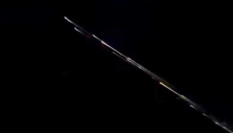 أجسام مضيئة "غامضة" في سماء لحج تثير المخاوف في اليمن