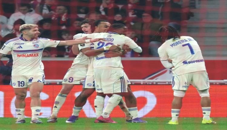 ستراسبورغ يعمق جراح ليل في الدوري الفرنسي بفوزٍ كاسح
