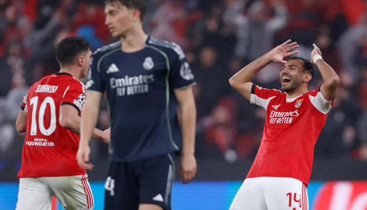 دراما جنونية.. بنفيكا يُسقط ريال مدريد ويرافقه لملحق "الأبطال"