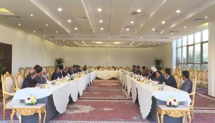 صحفي : معضلة حقيقية أمام الرياض وليس عيبا ان تتراجع عن حل المجلس 