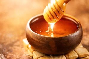 دراسة تكشف عن فوائد عديدة لتناول العسل يوميًا