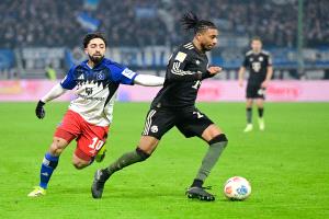 كبوة جديدة.. بايرن ميونخ يغرق في مستنقع هامبورج