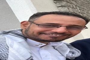 أول قيادي محلي يعلق نشاطه في العاصمة عدن
