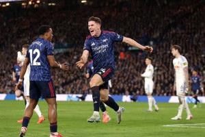 آرسنال يسحق ليدز ويستعيد توازنه في البريميرليج