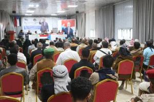 اجتماع استثنائي للانتقالي بالضالع يرفض قرارات العليمي ويؤكد التمسك بالثوابت الوطنية