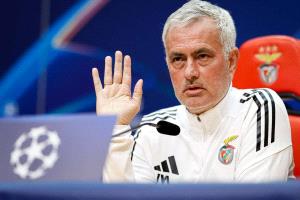 مورينيو يختصر مواجهة ريال مدريد في كلمتين