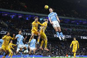 تعثر ثالث على التوالي.. برايتون يعرقل تقدم سيتي ويقدم هدية جديدة لآرسنال