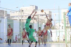 فريق الميناء يهزم شمسان في بطولة أندية عدن للكرة الطائرة 