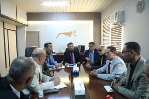 محافظ عدن يضع النقاط على الحروف في اجتماع موسع مع وكلاء العاصمة 