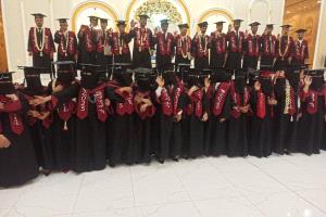 حفل تخرج الدفعة الرابعة طلاب معهد صبر العالي للعلوم الصحية بلحج.