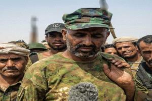 صورة من ذاكرة النار.. الزبيدي في "العند".. رسالة لمن يظن أن الأوطان تُباع بالتهديدات