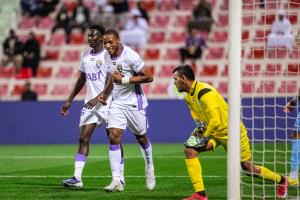 العين يبلغ نصف نهائي كأس الإمارات بفوز عريض على دبا الفجيرة