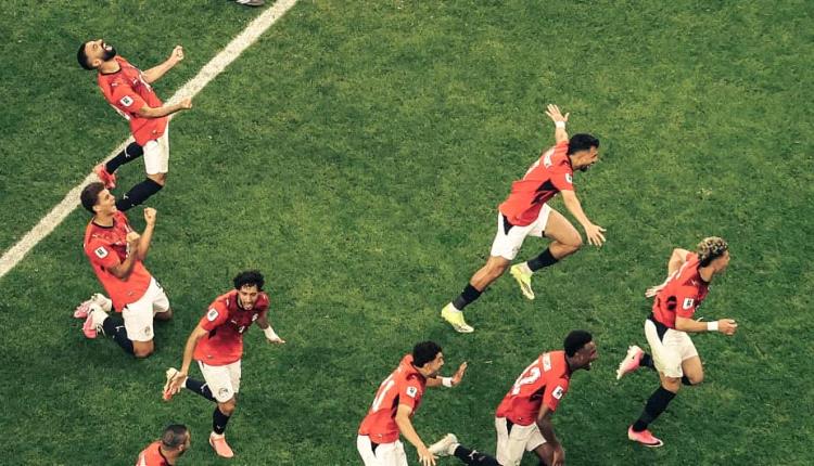 الذكاء الاصطناعي يجيب: ما النتيجة المتوقعة لمباراة مصر والأرجنتين؟