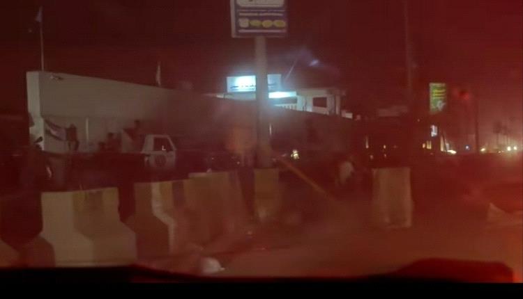 عاجل / قطع طريق شارع السجن بالمنصورة وتوتر أمني