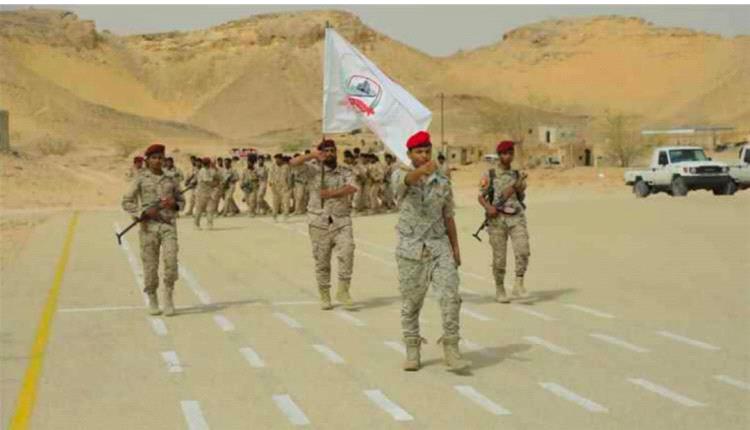 قتلى وجرحى في هجوم لعناصر مسلحة على  ثكنة عسكرية لقوات درع الوطن بحضرموت 