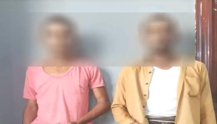 عدن.. الإطاحة بعصابة نشل في المعلا وضبط هواتف مسروقة بحوزة أفرادها