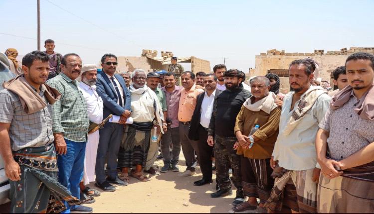 مدير عام ميفعة يشيد بدعم المحافظ ابن الوزير ويعلن بدء المرحلة الأولى من مشروع تأهيل شارع عزان الرئيسي