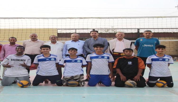 رئيس نادي الروضة يستقبل رئيس الاتحاد لكرة الطائرة في مقر النادي