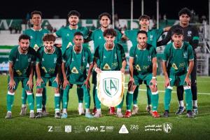 وحدة عدن يتوج بلقب كأس الوفاء لكرة القدم بفوزه على التلال