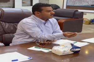 مدير عام الشيخ عثمان يوجه المدارس الخاصة بالالتزام بالرسوم الدراسية المعتمدة
