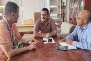 مدير البريقة يبحث مع ممثل مكتب الأمم المتحدة لخدمات المشاريع احتياجات المديرية من مشاريع الطرق
