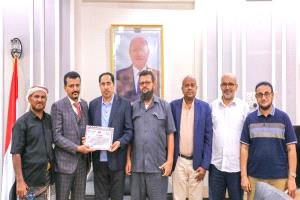 وزارة الشباب والرياضة تمنح التصريح المؤقت لنادي شباب المضاربة ورأس العارة بمحافظة لحج
