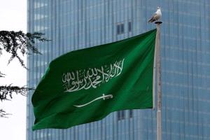 تنديد سعودية  بإعلان الحوثيين "حظرا بحريا" عليها
