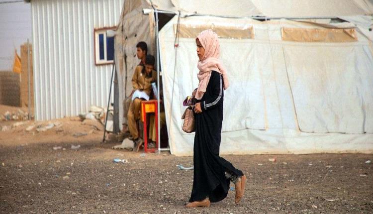 297 ألف أسرة يمنية في مأرب بحاجة إلى مساعدات عاجلة
