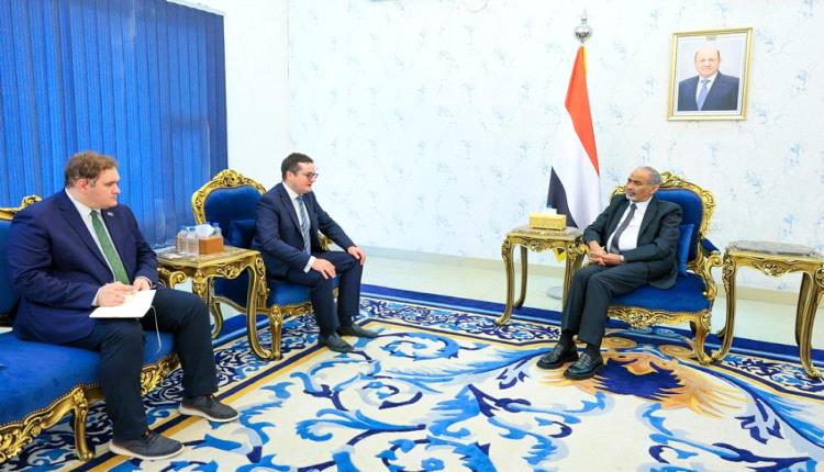 روسيا تعلن عزمها افتتاح مكتب لسفارتها في عدن واستئناف نشاطها الدبلوماسي 