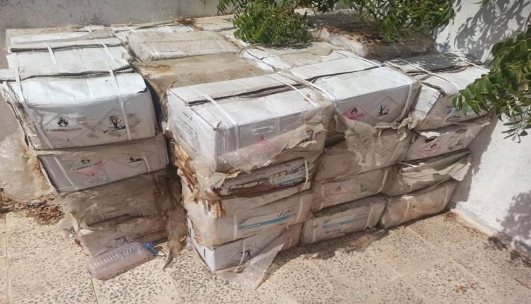 مطالبات  بالتخلص من مبيدات منتهية الصلاحية تم ضبطها و إيداعها بمخزن نيابة الاموال العامة بلحج