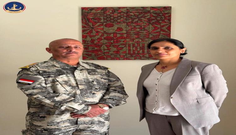 لقاء يمني بريطاني لبحث دعم خفر السواحل ومكافحة التهريب