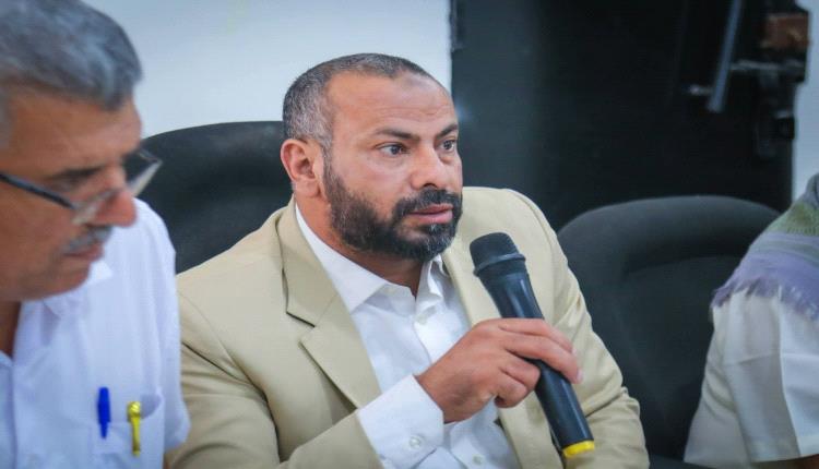 أول تحرك لمحافظ الضالع.. توجيهات باستنفار الطواقم الطبية عقب فاجعة الأطفال