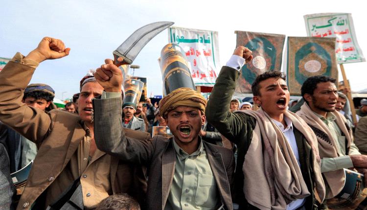 الحوثيون يستنسخون «الباسيج الإيراني» ويهددون بالعودة للحرب
