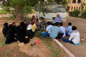 تربوي عدني يستعرض معاناة الاهالي جراء انقطاع الكهرباء ويضع حلا منطقيا !