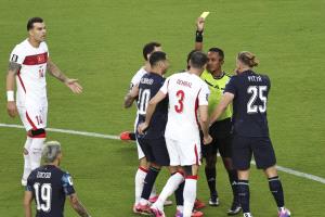 جدل في مونديال 2026.. هل "سرق" لاعب باراغواي ساعة الحكم؟
