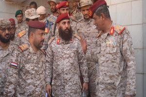 لجنة الدفاع تواصل إشرافها على الاستلام والتسليم في طور الباحة وتتفقد جبهات حيفان