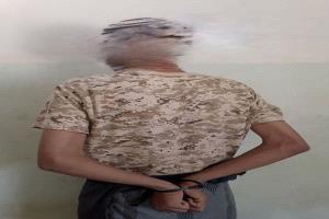 شرطة شبوة: ضبط متهم بقتل عمه "بدم بارد" في منطقة النقبة بمديرية حبان