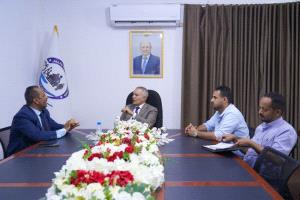 وزير الشؤون الاجتماعية يبحث مع مؤسسة فريدريش إيبرت دعم النقابات العمالية وبناء قدرات المجتمع المدني